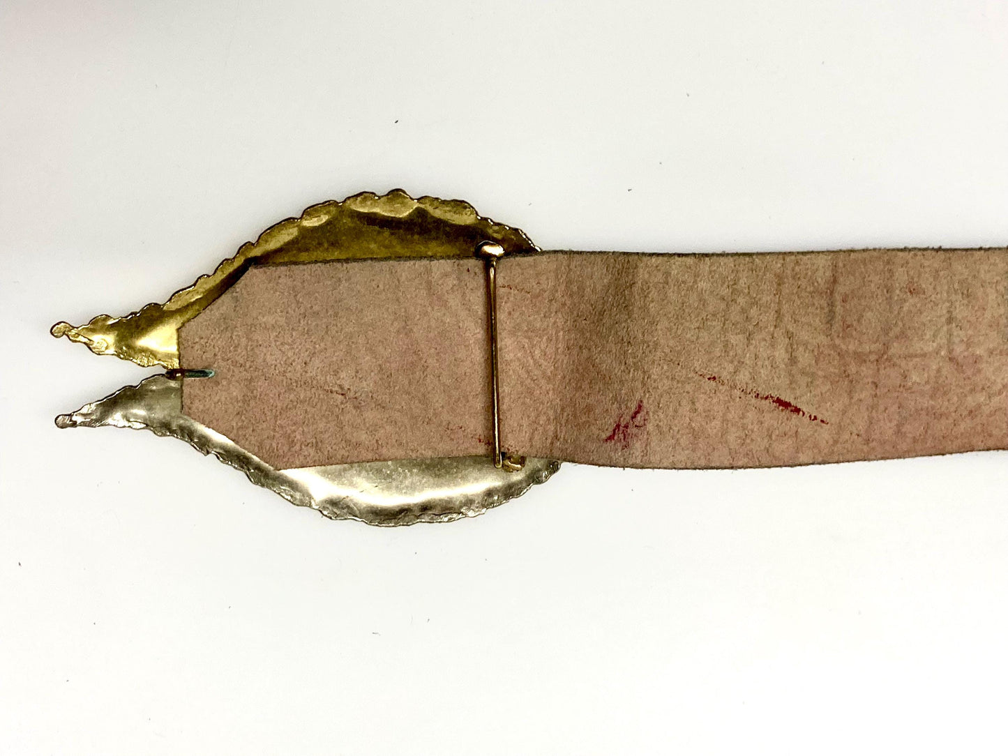 70s vintage womens hand made dress or jeans / trousers belt. Big abstract metal buckle on genuine tooled leather in crocodile look. NOS