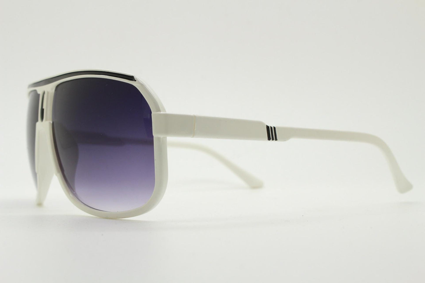 Y2K vintage square aviator sunglasses. 2000's ice white frame with graduating black lenses and stripe brow detail. 80s design NOS aviators