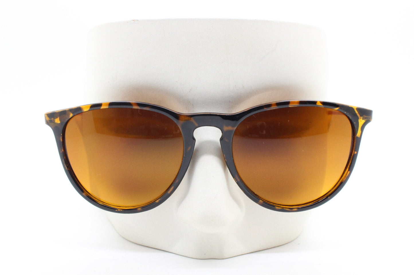 90s vintage sunglasses. Tortoise gloss frame with warm amber lenses. BNWT. NOS