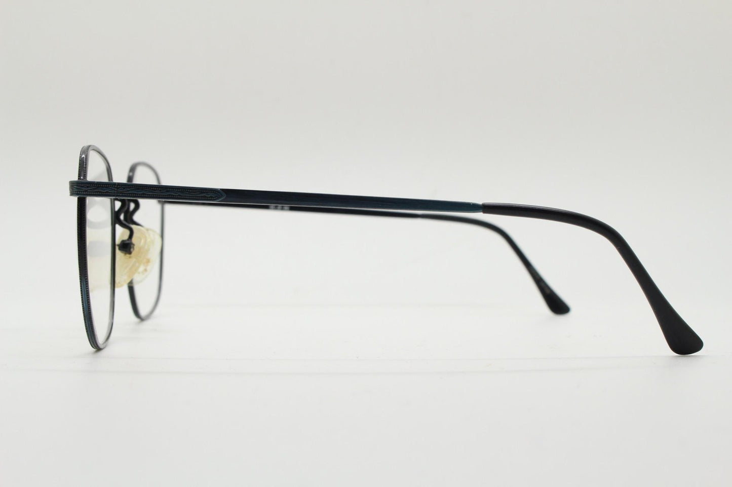 Deja Vu 80s vintage square eye glasses made in Japan. Textured minimal navy metal optical frames. Prescription RX spectacles. Unused NOS