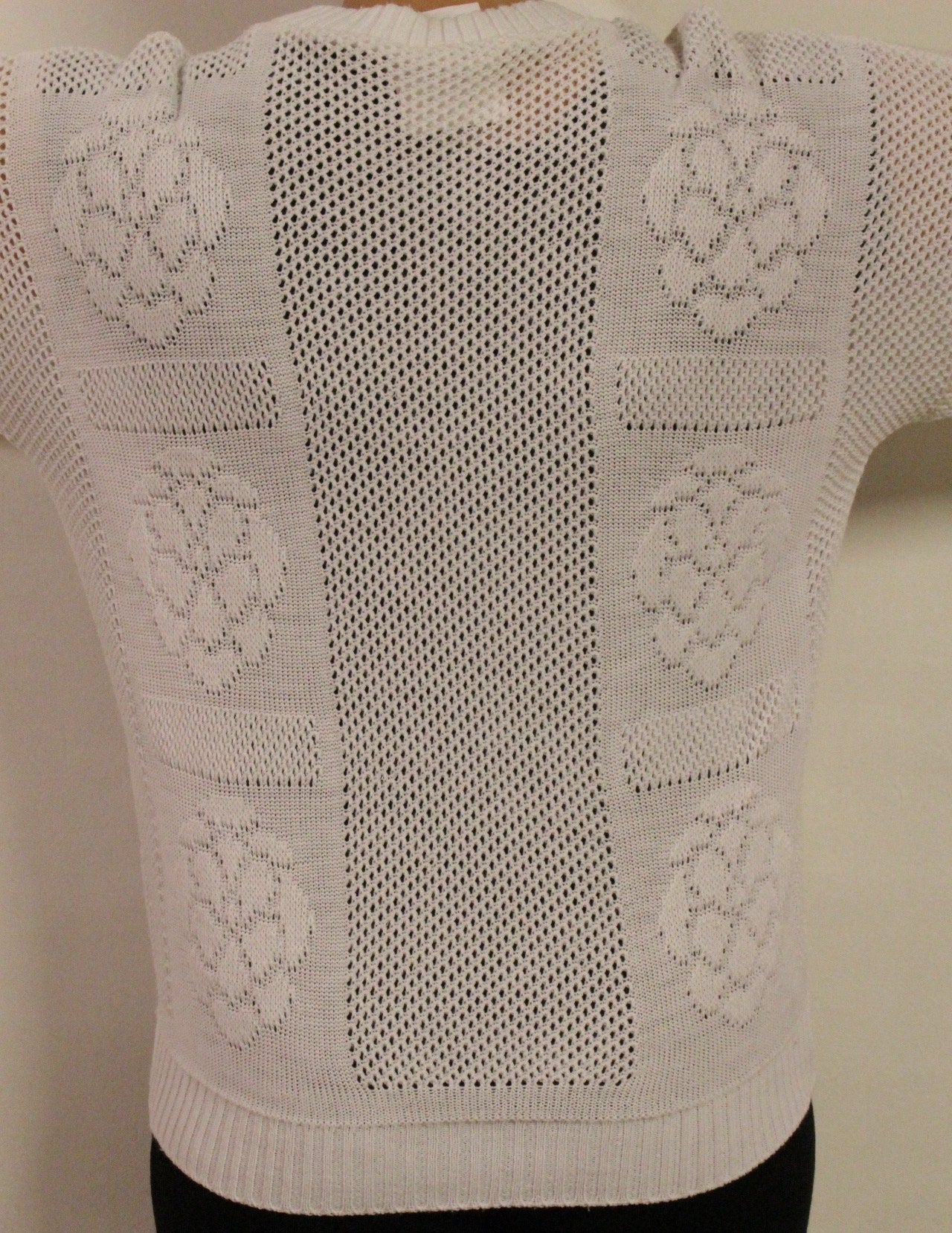 White 80s vintage crochet knit batwing jumper. Womens sweater. Knit pullover