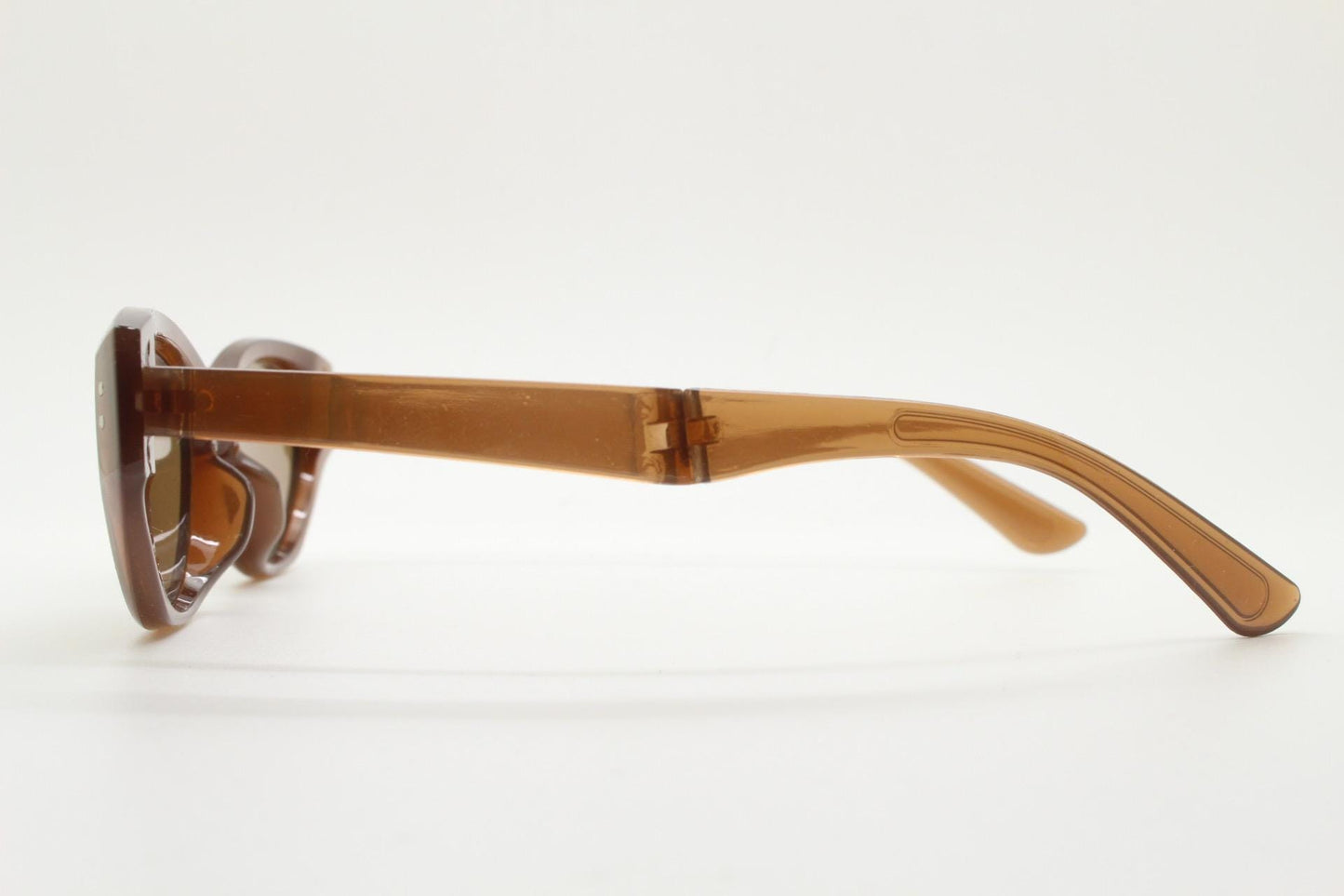 Vintage foldable cat eye sunglasses. Transparent brown folding compact cateye frame. Neat and clever folder design. Y2K NOS
