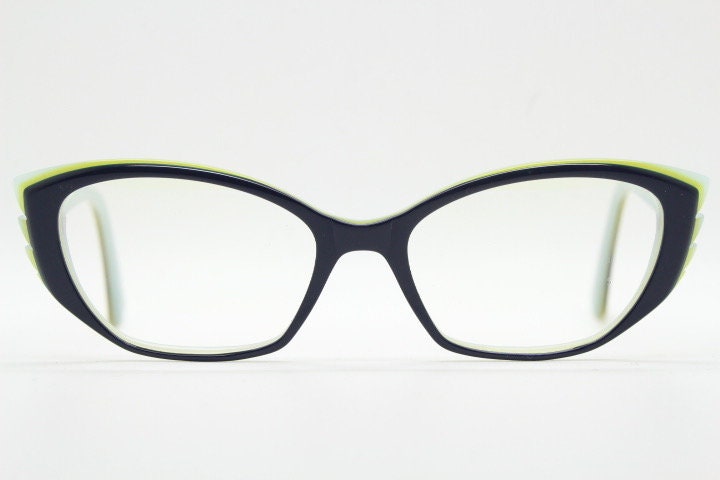 Jean Lafont Paris cat eye glasses made in France 3134. Jagged angular acetate cateye optical frames. Womens prescription eyeglasses. RX
