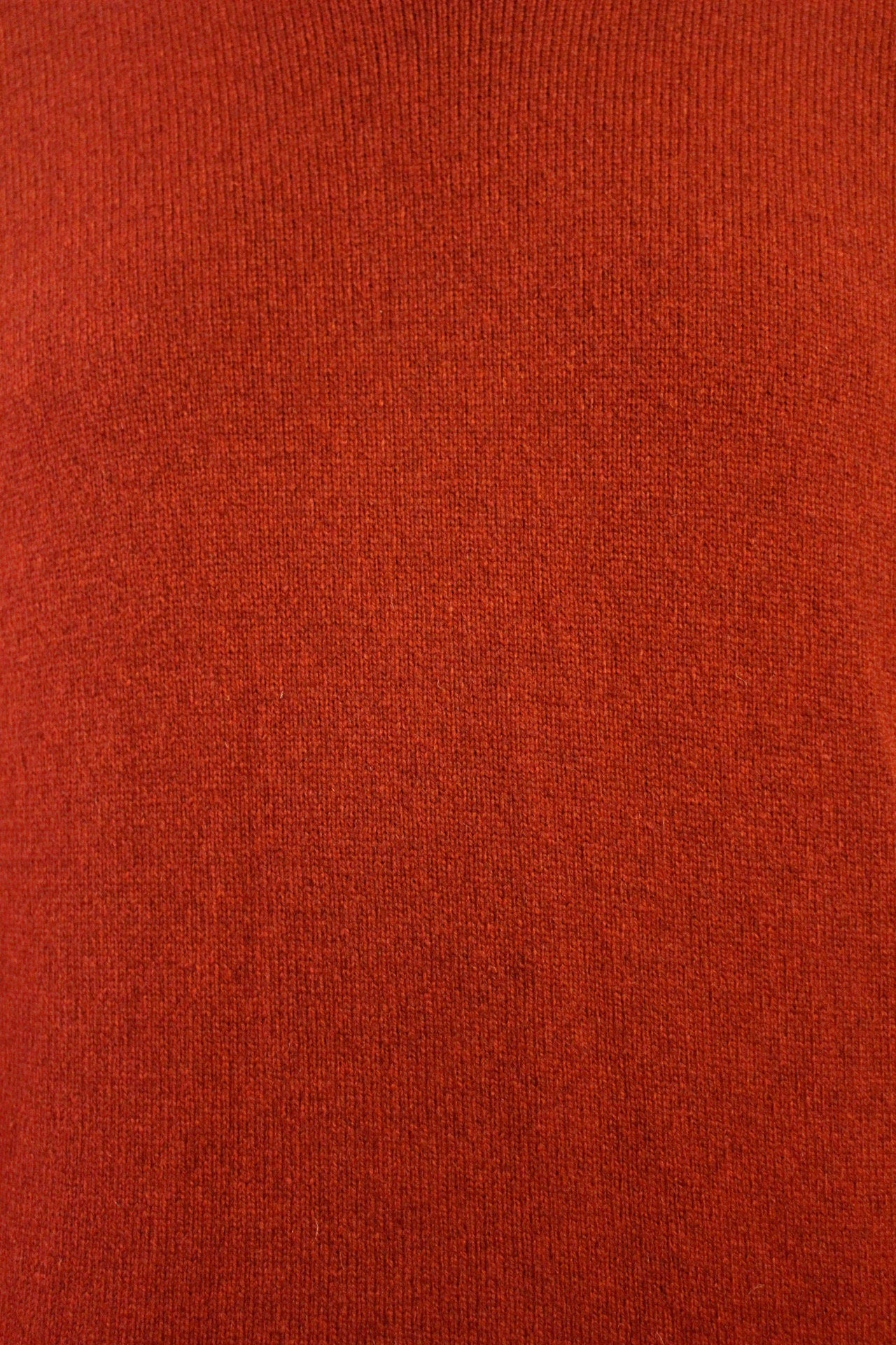 Gabicci vintage plain knit jumper. Mens red round neck wool sweater. BNWT. Unused NOS pullover. Clearance item - rrp 80 GBP