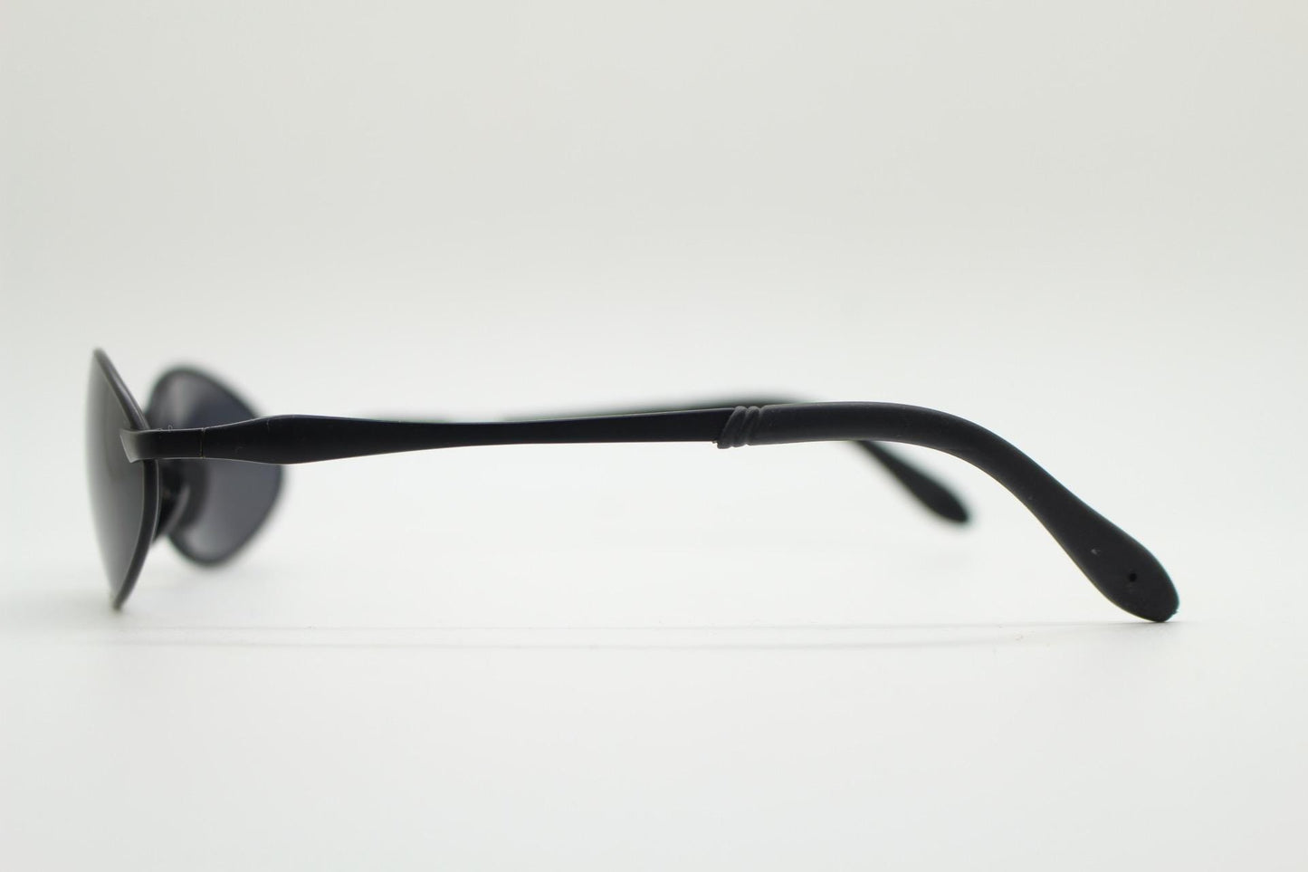 90s vintage small oval bug eye sunglasses. All black matt finish frame. Classic Matrix shape. Cosplay. Unworn NOS