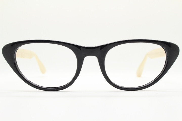 Isaac Mizrahi vintage cat eye glasses. Womens black gloss cateye optical frames with beige arms. Prescription RX eyeglasses. NOS spectacles