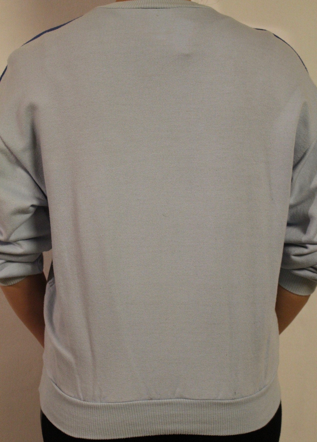 Vintage 80s blue sweatshirt by Lotto with 'art of colours' paint splash graphic. Made in Italy.