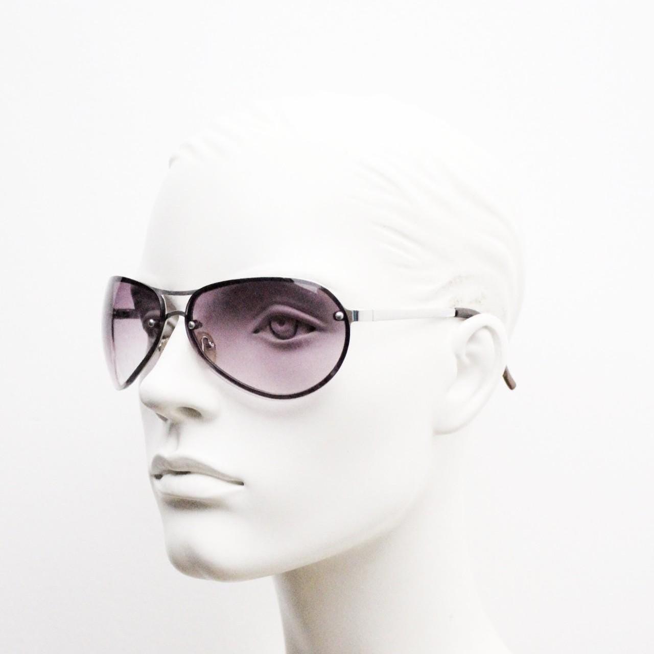 Y2K vintage bug eye aviator sunglasses. Silver chrome metal frame with curved mulberry lenses. Racing aviators. Unused NOS.