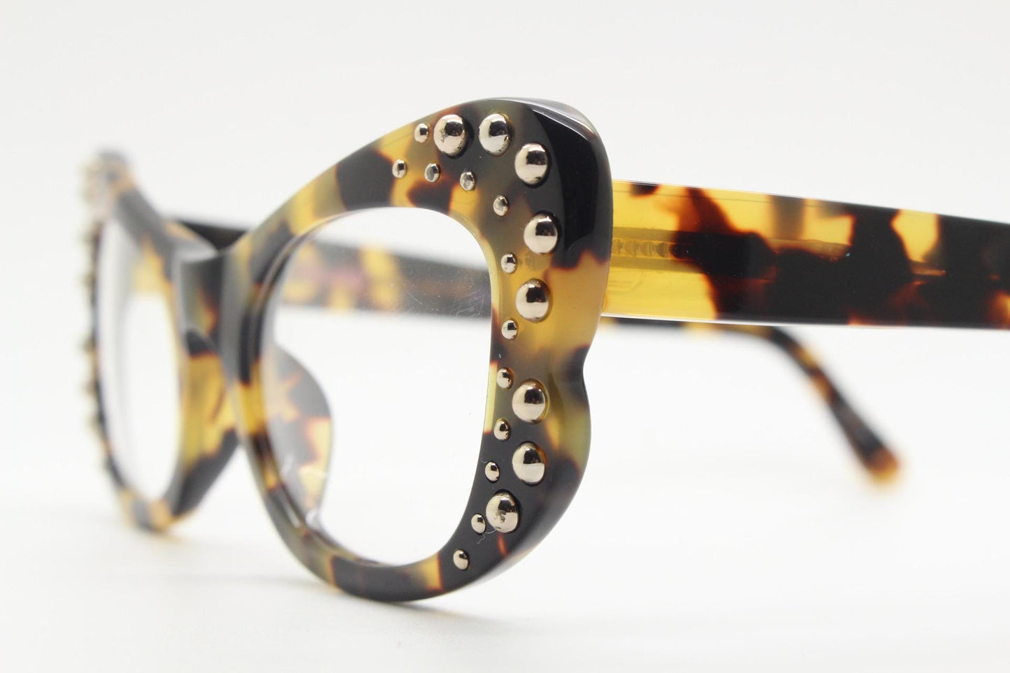 Agent Provocateur cat eye glasses made in Japan by Linda Farrow. Studded tortoise optical frame. Luxe Gallery Projects. Vintage NOS Full Set