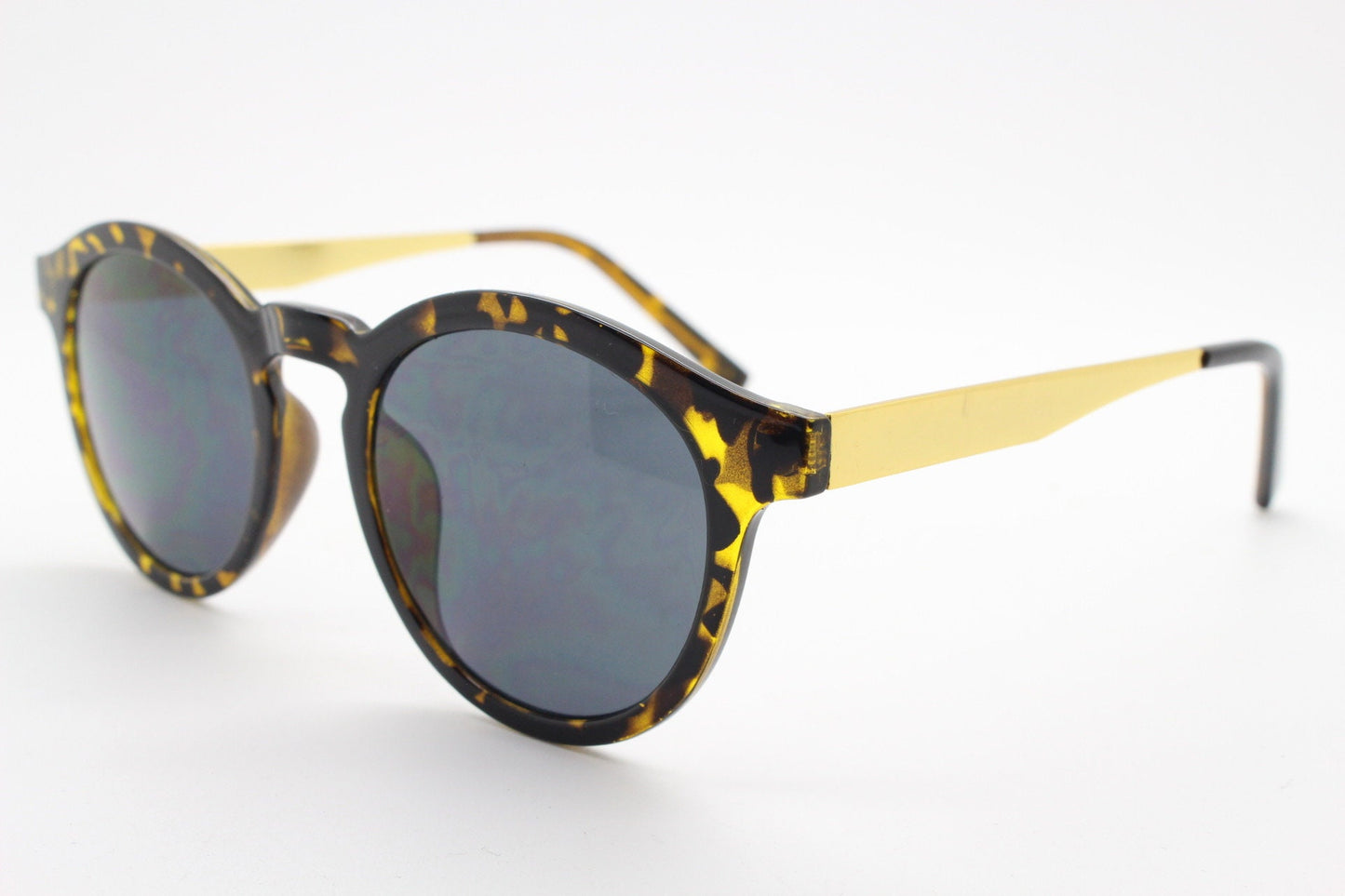 90s vintage round glasses. Tortoise 40s style frame with contrasting gold arms