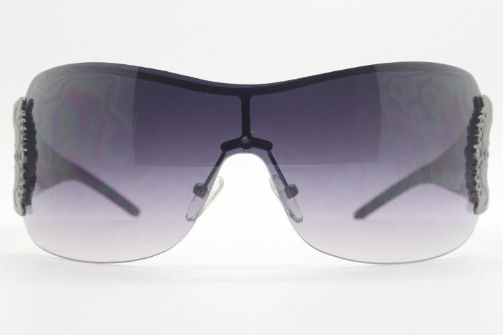 Y2K vintage futuristic visor sunglasses. 2000's black wraparound mono lens mini mask shield design. Superhero. 00's NOS