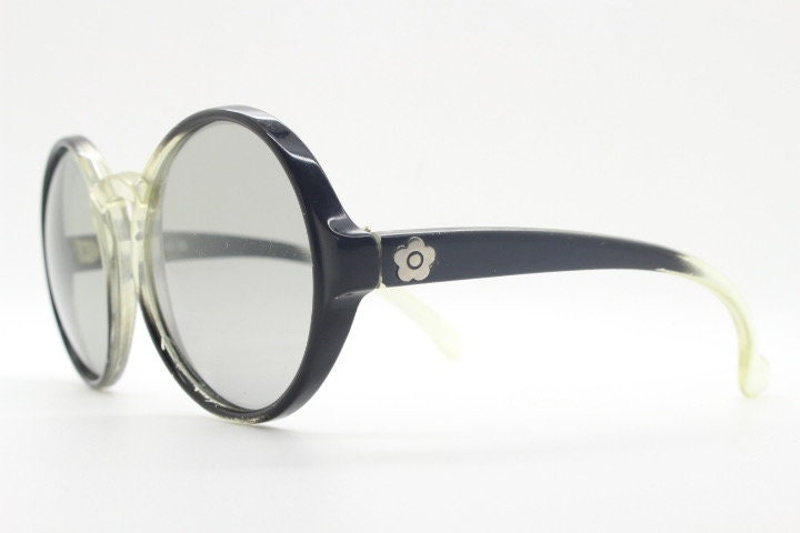 Mary Quant 60s vintage oversized round sunglasses. Definitive swinging London design. Black and crystal frame with light tone grey lenses