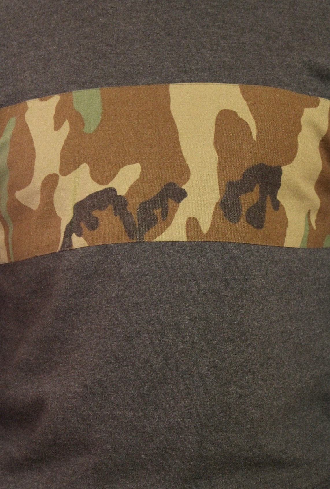 Customised Hanes vintage sweatshirt. Grey fitted crew neck pullover with camouflage panel. Round neck cammo jumper. Mens S