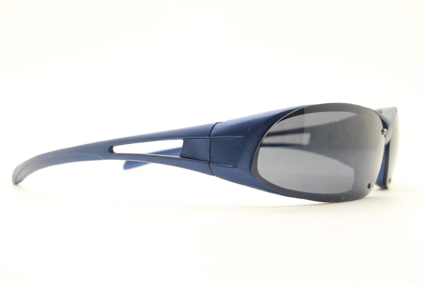 Y2k vintage shield sunglasses. Aerodynamic wrap around matt finish frame. Sport visor. Low profile rave bug eye mask. 2000's. 90s NOS