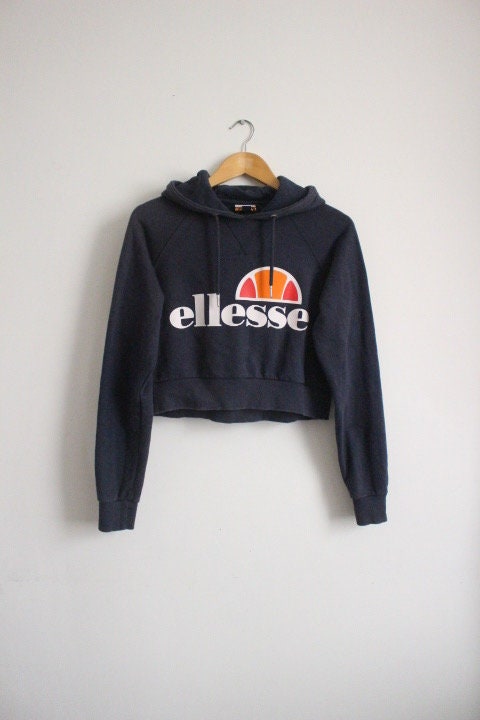 Ellesse cropped hoody top. Navy pullover with big spell out chest logo. Vintage. Y2K. Sweatshirt. Rave. UK size 8