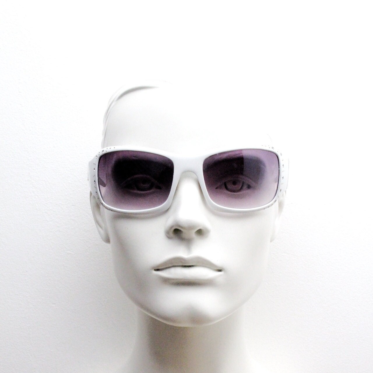 Y2K vintage white shield sunglasses with diamante. Definitive 2000s lethal bling wrap around mini mask with curved lenses. Unused NOS visor