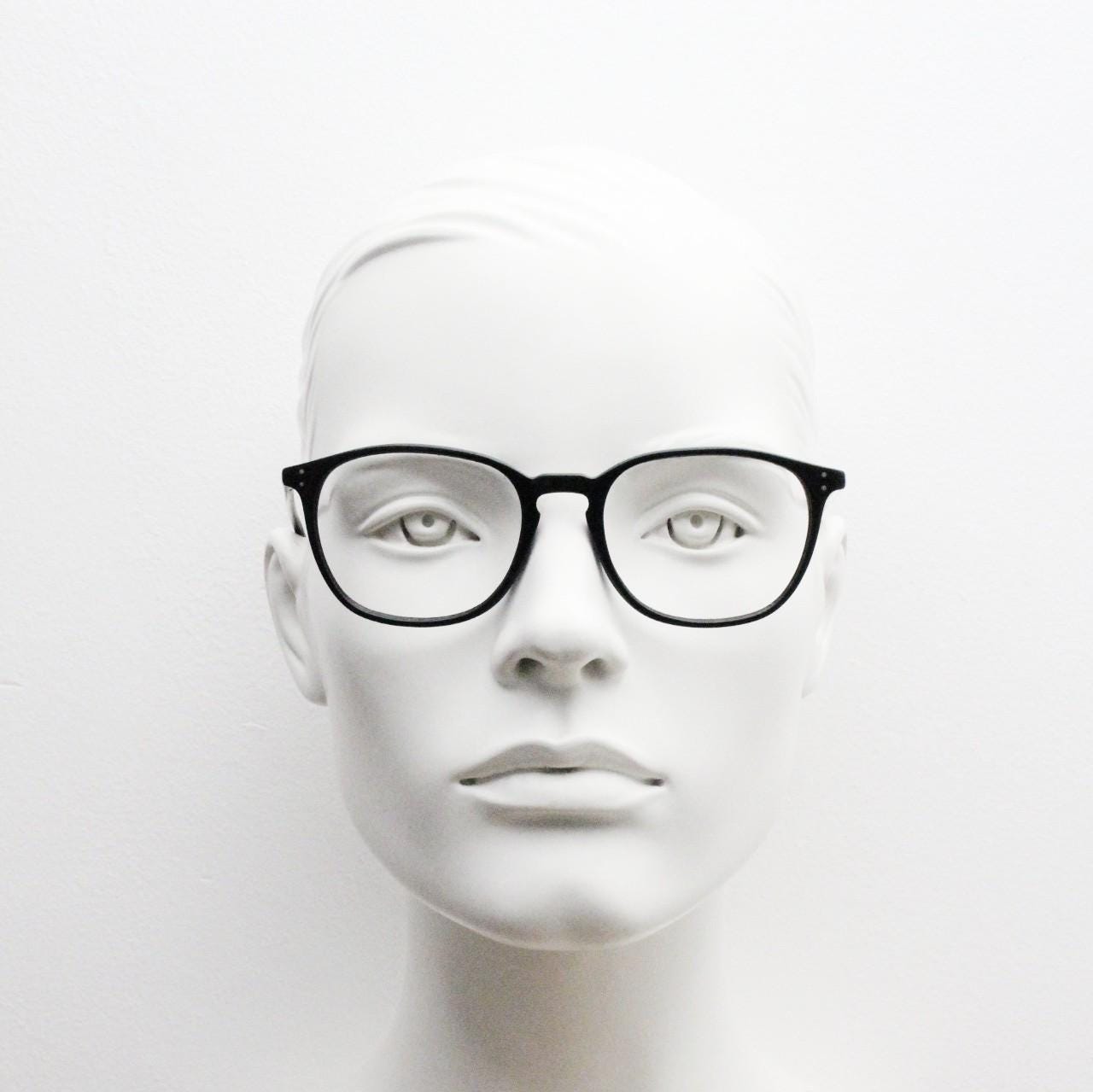 London Retro rectangular eye glasses. Plain black gloss acetate optical frames with keyhole bridge. Prescription eyeglasses. RX spectacles