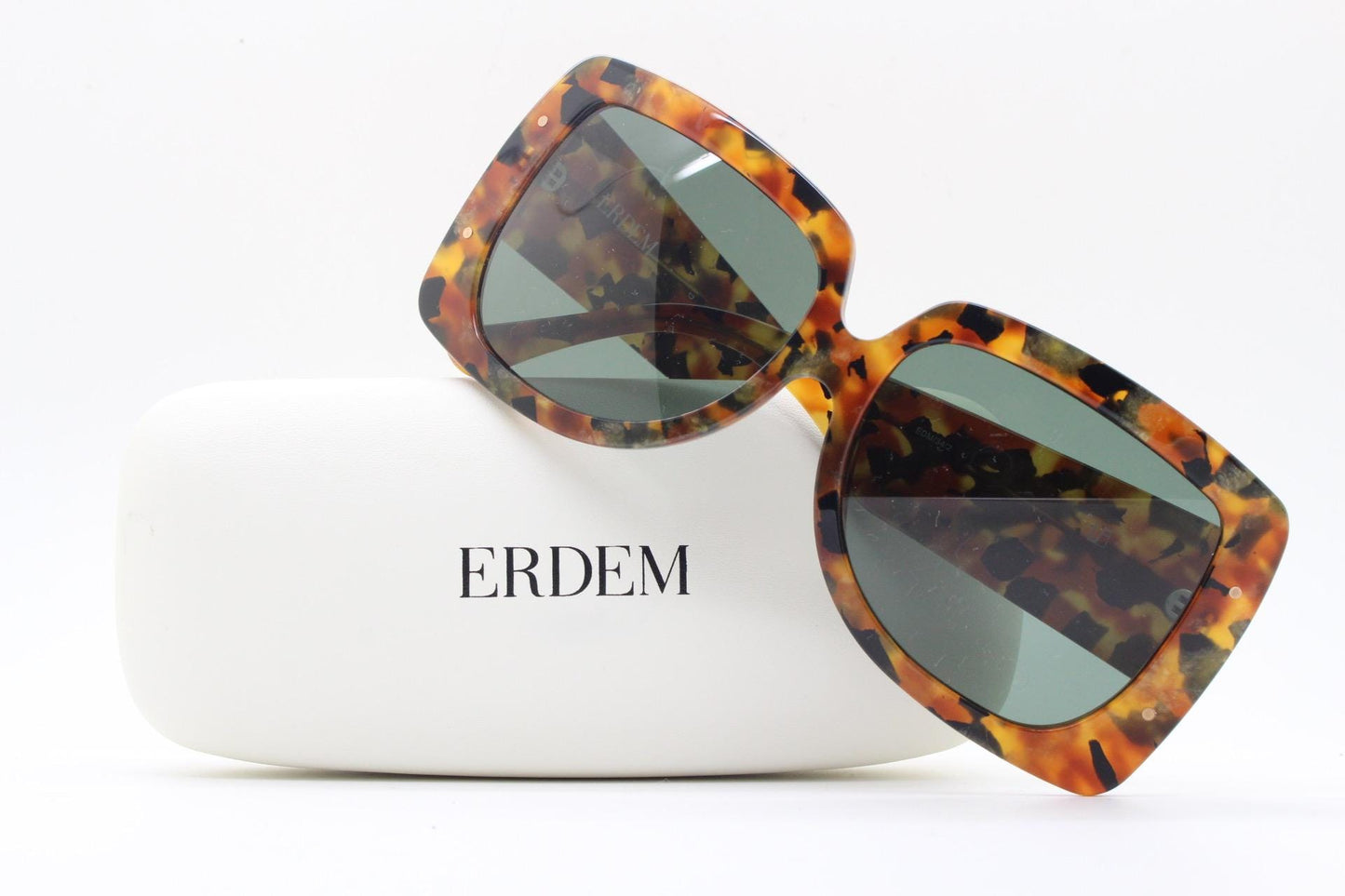 Erdem oversized square sunglasses made in Japan by Linda Farrow. Exquisite autumnal coloured acetate. Gallery Projects Vintage. NOS Full Set