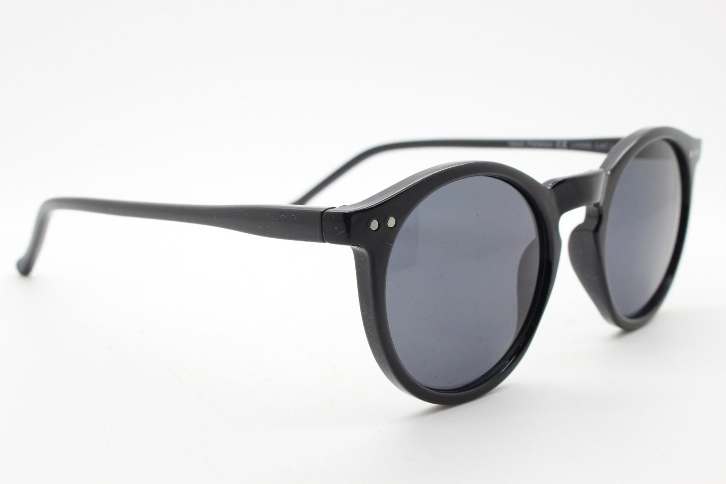 90s vintage round glasses. 30s, 20s style black gloss frame with matching lenses. O Malley