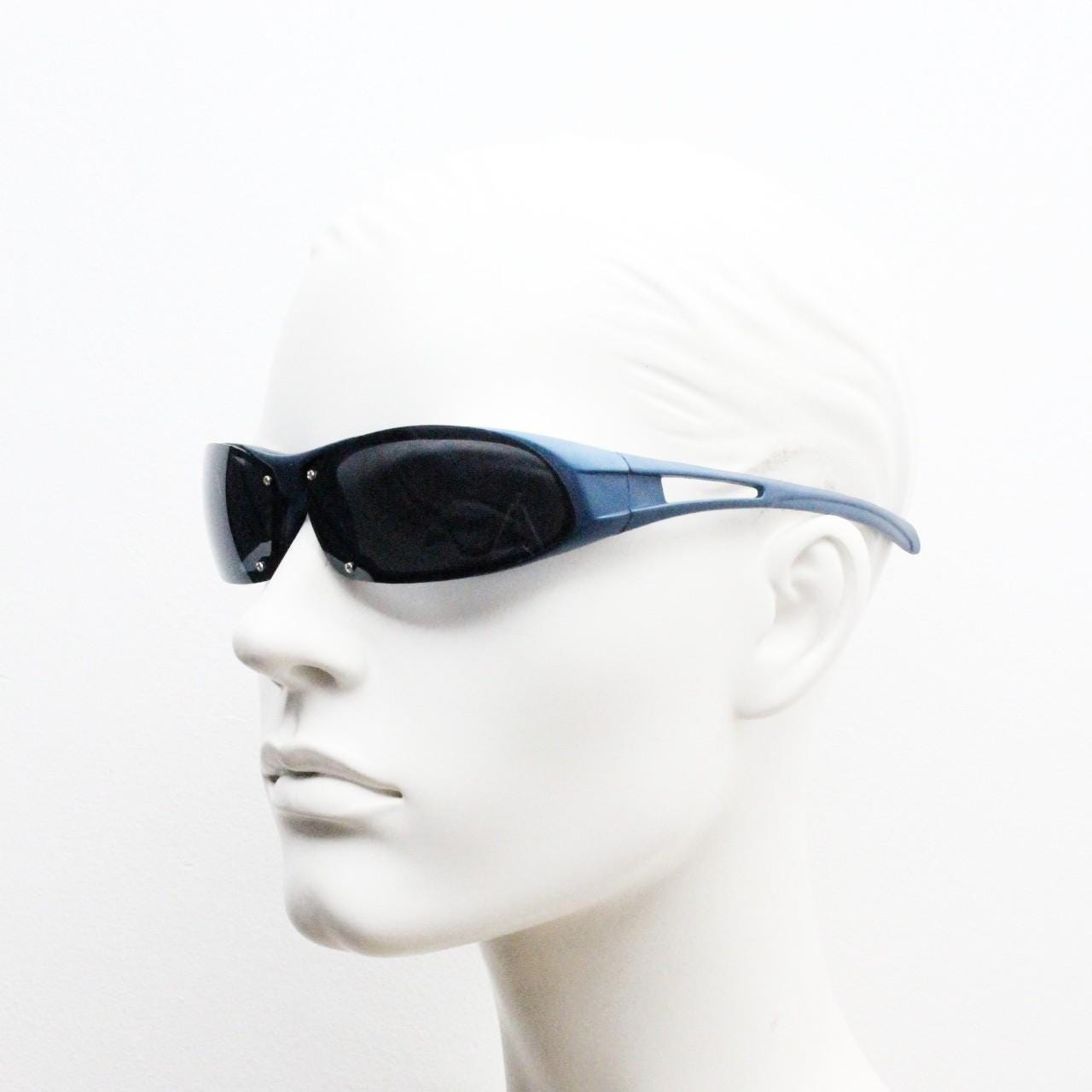 Y2k vintage shield sunglasses. Aerodynamic wrap around matt finish frame. Sport visor. Low profile rave bug eye mask. 2000's. 90s NOS