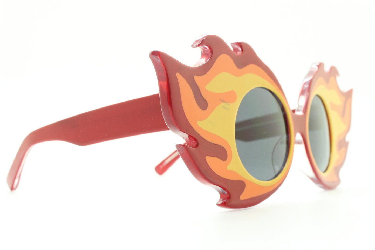 Yaz bukey fantasy fireball sunglasses made in Japan by Linda Farrow. Stupendous collectors grail not to be missed. Vintage. NOS full set