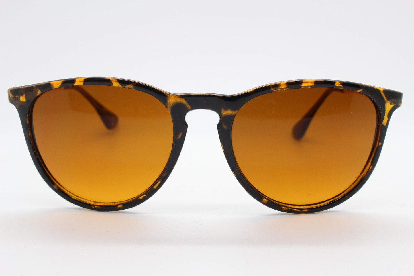 90s vintage sunglasses. Tortoise gloss frame with warm amber lenses. BNWT. NOS