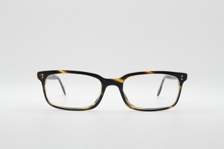 Oliver peoples rectangular eye glasses hand made in Italy. Honey tortoise acetate optical frame. Prescription eyeglasses. RX Spectacles