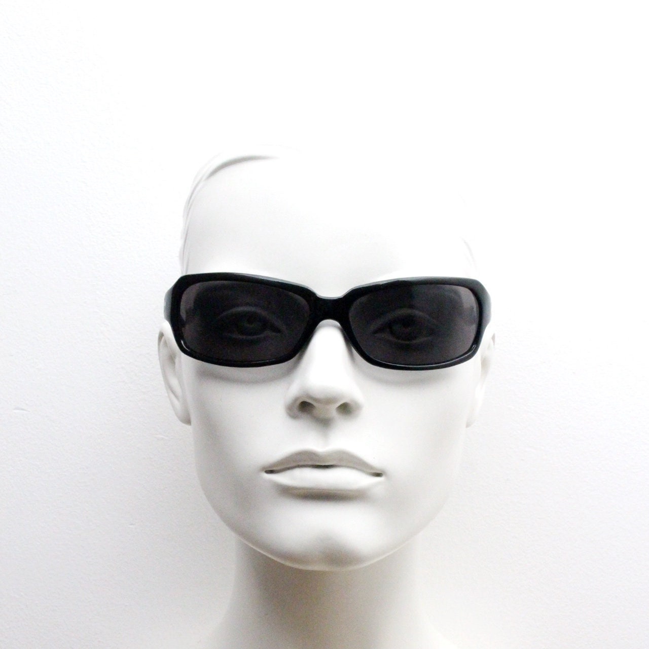 Y2K vintage wrap around sunglasses. Plain black gloss aerodynamic shield. Mini mask visor. 2000's. 90s. Unused NOS