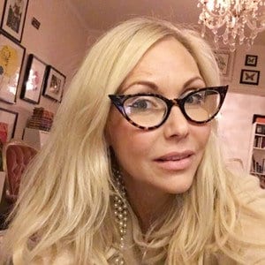 Y2K pointed cat eye glasses. Vintage black slender clear lens optical frame. Womens prescription eyeglasses. 50s style rockabilly spectacles
