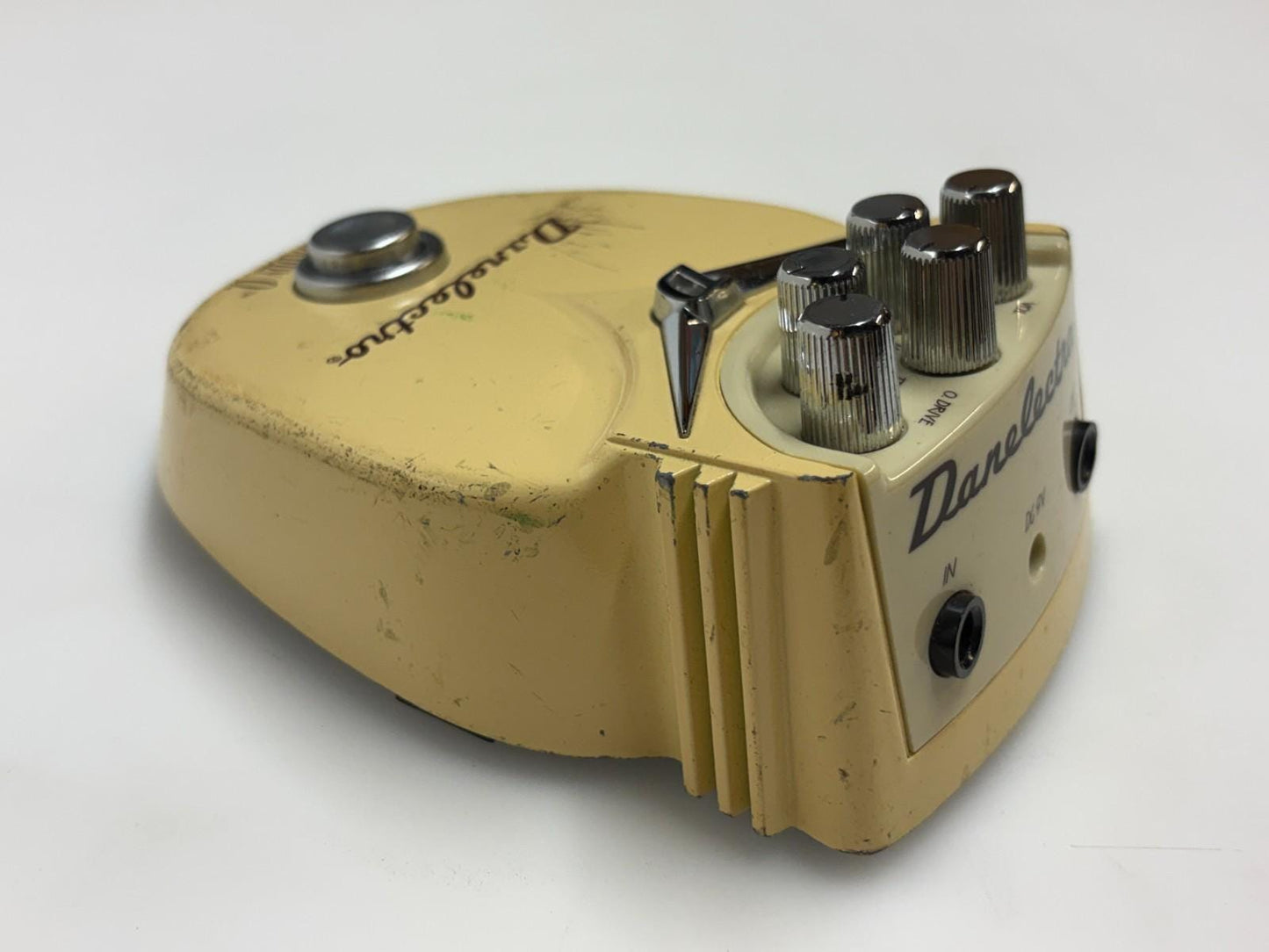 Danelectro Daddy O Electric Guitar Pedal. Vintage 1996 overdrive distortion. Overwhelming monstrous sound with numerous effect combinations