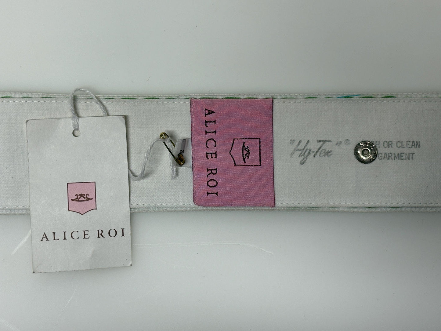 Alice Roi Y2K vintage womens 2" dress belt in white with embroidered pink, blue and green flowers. 2000s Unused NOS. BNWT