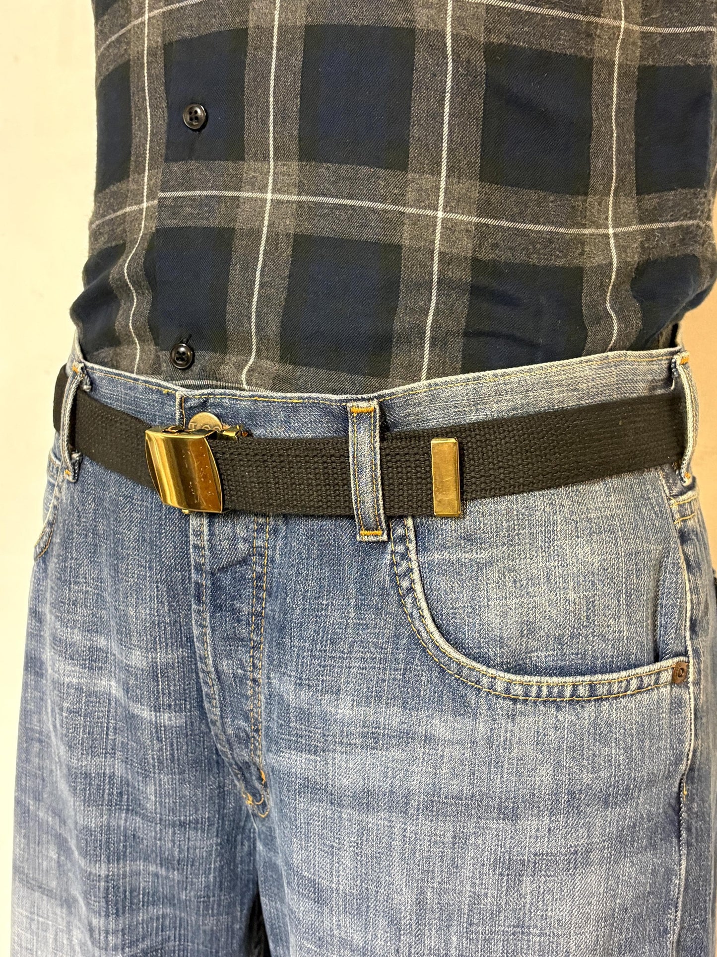 2 x bundle 80s vintage canvas army belts. One black plus one khaki green no holes format. Slide lock gold buckle. Webbing. Fully adjustable