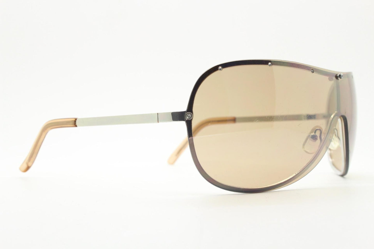 Y2K vintage visor aviator sunglasses with diamante. Brown wrap around mini mask shield design with curved mono lens. 2000s. Racing style