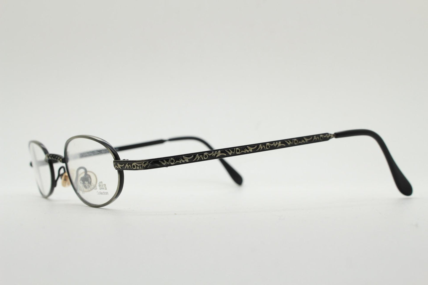 Paris Ma 90s vintage small oval eye glasses. Brushed bronze finish optical frames with ornate details. Prescription steampunk spectacles NOS