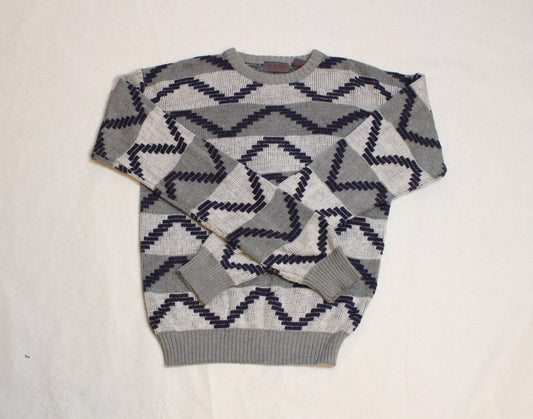 90s vintage abstract zig zag pattern jumper. Mens round neck sweater in grey, white and blue. Size L pullover