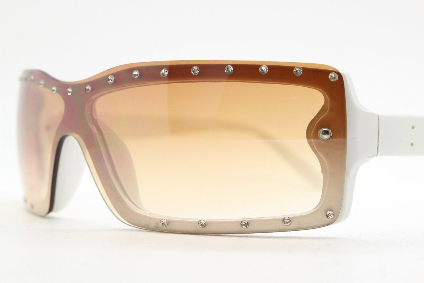 Y2K vintage shield sunglasses with diamante. Brown and white wrap around mini mask style with curved mono lens. 2000s unused NOS. Visor