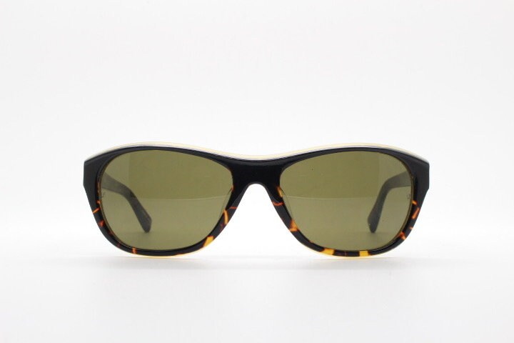Linda Farrow Luxe sunglasses made in Japan. Blended black and tortoise layered acetate. Gallery Projects Vintage. NOS