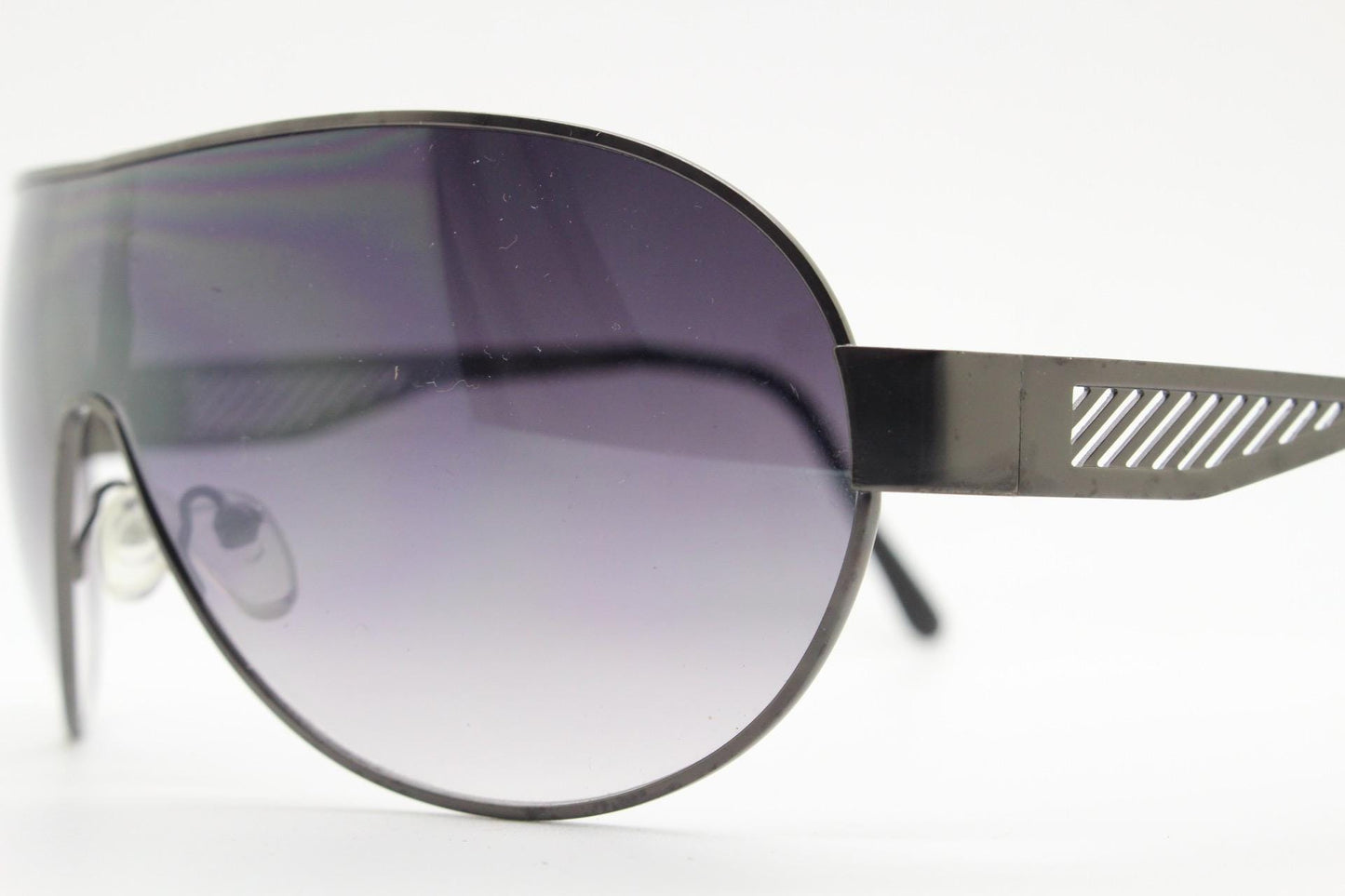 Y2K vintage large mask aviator sunglasses. Grey curved wrap around shield design with graduating monolens and cut out arm stripes. 2000s NOS