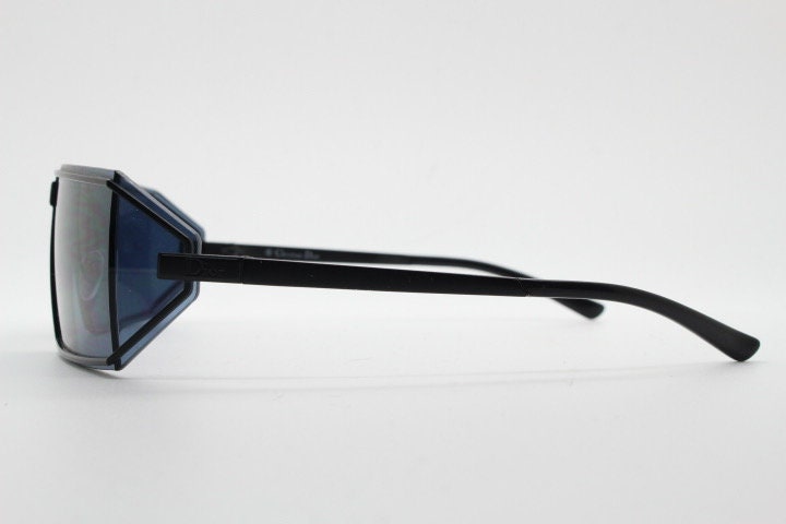 Christian Dior Y2K vintage rectangular shield sunglasses made in Austria. Side blinker all black mono lens mini mask. Troika visor. NOS