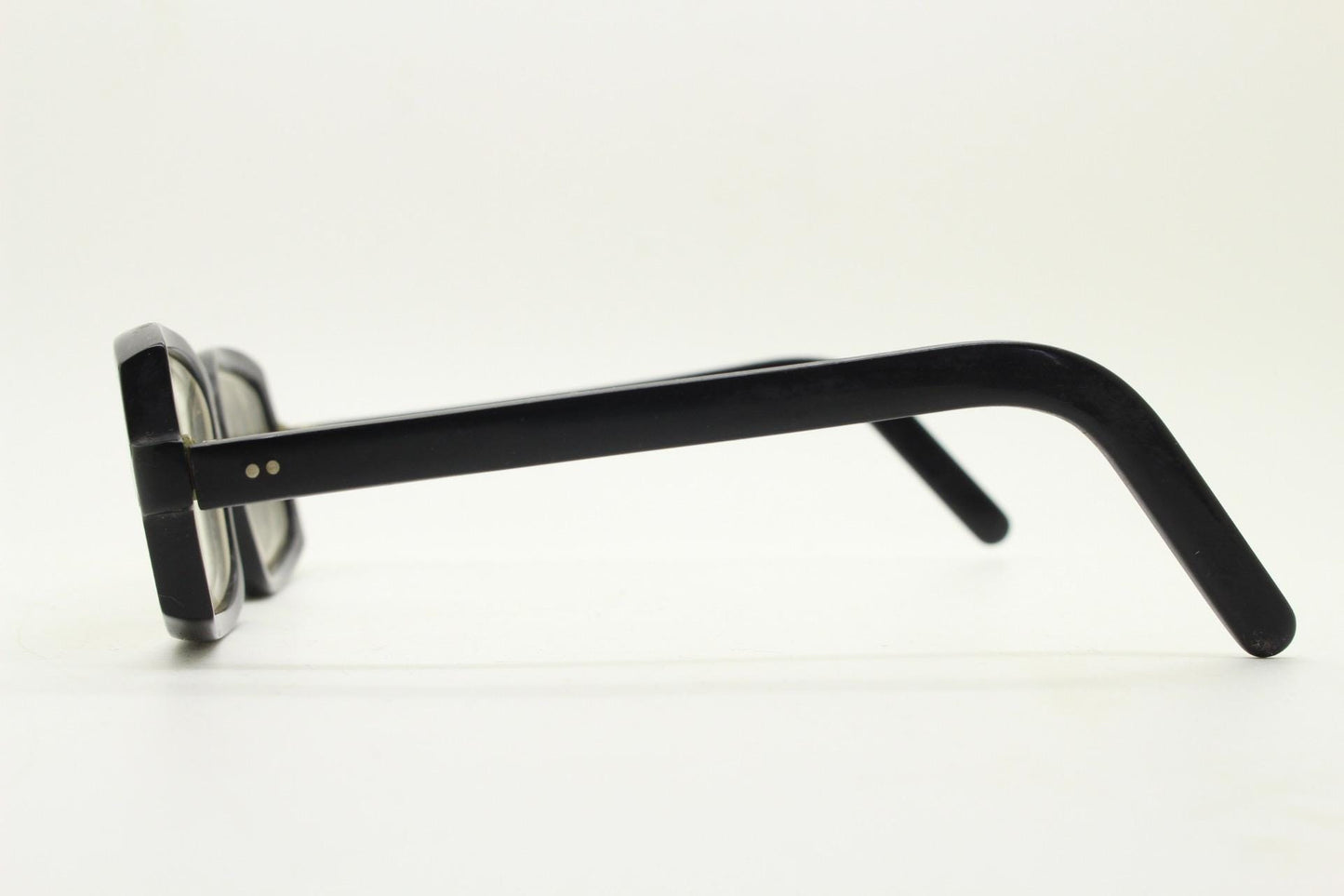 Oliver Goldsmith 60s vintage rectangular eye glasses model 94009. Black acetate optical frames. Prescription eyeglasses. RX spectacles