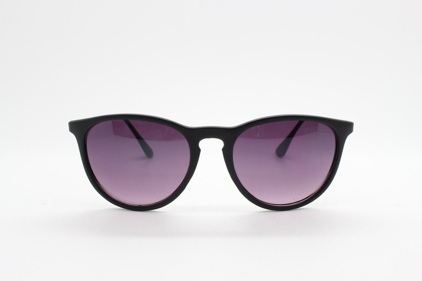 90s vintage slim glasses. Black matt rubber finish frame with satin metal arms and keyhole bridge. BNWT