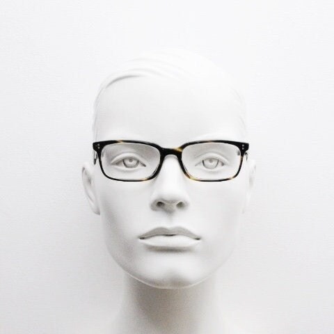 Oliver peoples rectangular eye glasses hand made in Italy. Honey tortoise acetate optical frame. Prescription eyeglasses. RX Spectacles