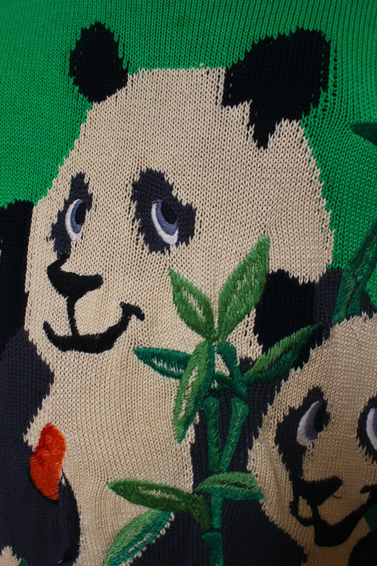 Iceberg 90s vintage adorable panda bear oversized jumper made in Italy. Sick fashion graphic round boat neck jumper. Crew neck pullover. XL