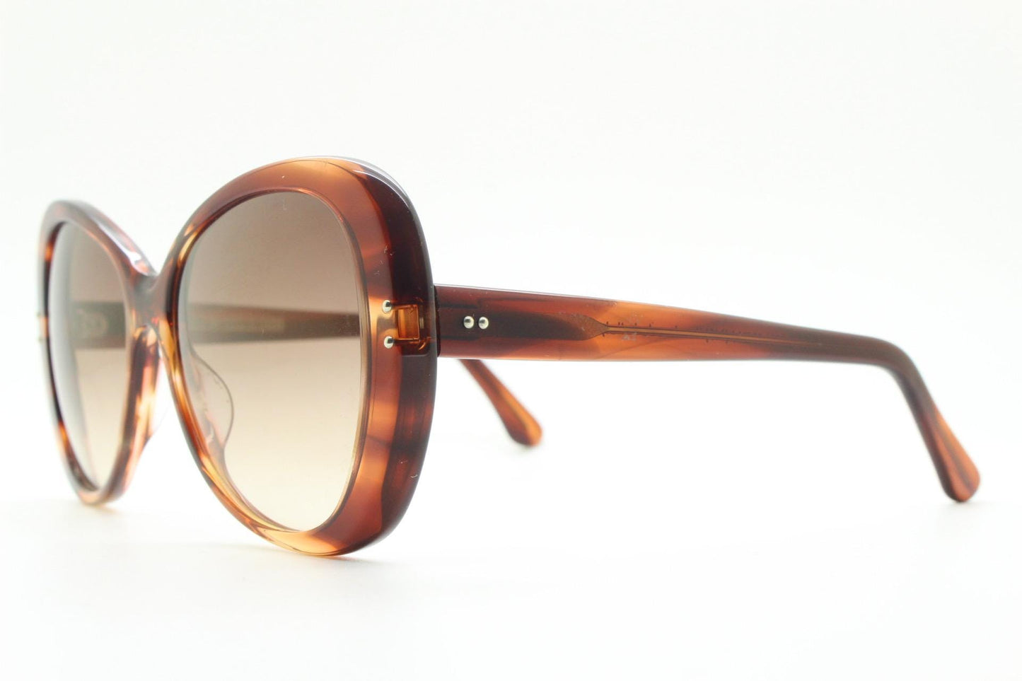 Cutler and Gross London vintage oversized butterfly sunglasses hand made in Italy. Substantial mottled brown acetate frame. Womens Y2K