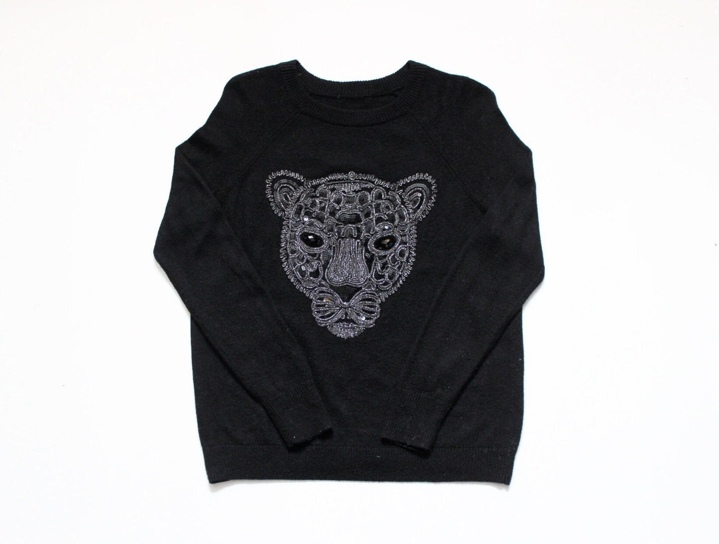 Vintage Y2K crew neck knit pullover with big beaded leopard head. Womens 2000s round neck long sleeve jumper