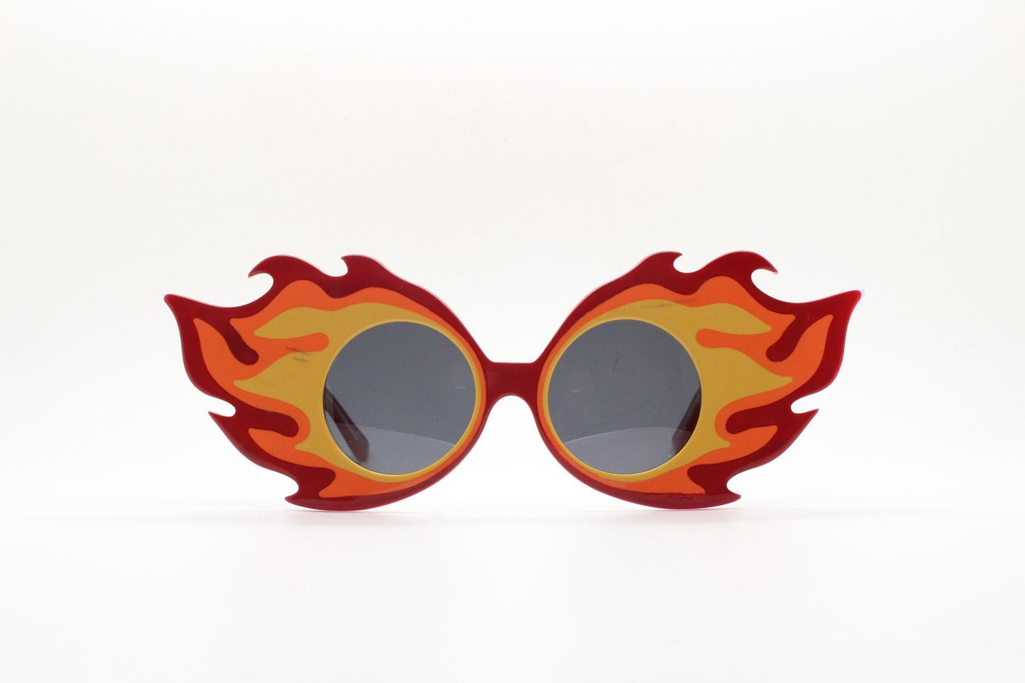 Yaz bukey fantasy fireball sunglasses made in Japan by Linda Farrow. Stupendous collectors grail not to be missed. Vintage. NOS full set