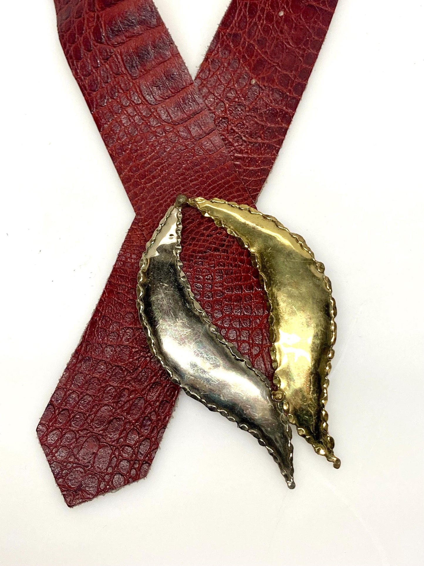 70s vintage womens hand made dress or jeans / trousers belt. Big abstract metal buckle on genuine tooled leather in crocodile look. NOS