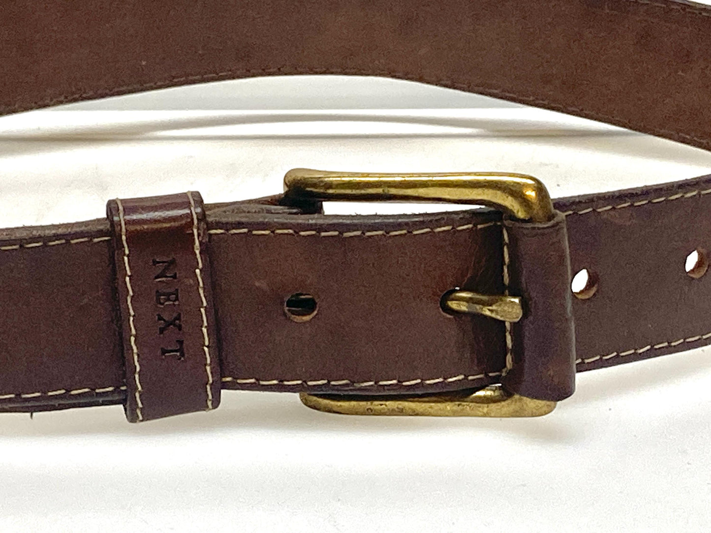 80s vintage brown genuine leather belt with covered brass buckle for jeans or trousers. Substantial quality cowhide made in England by Next