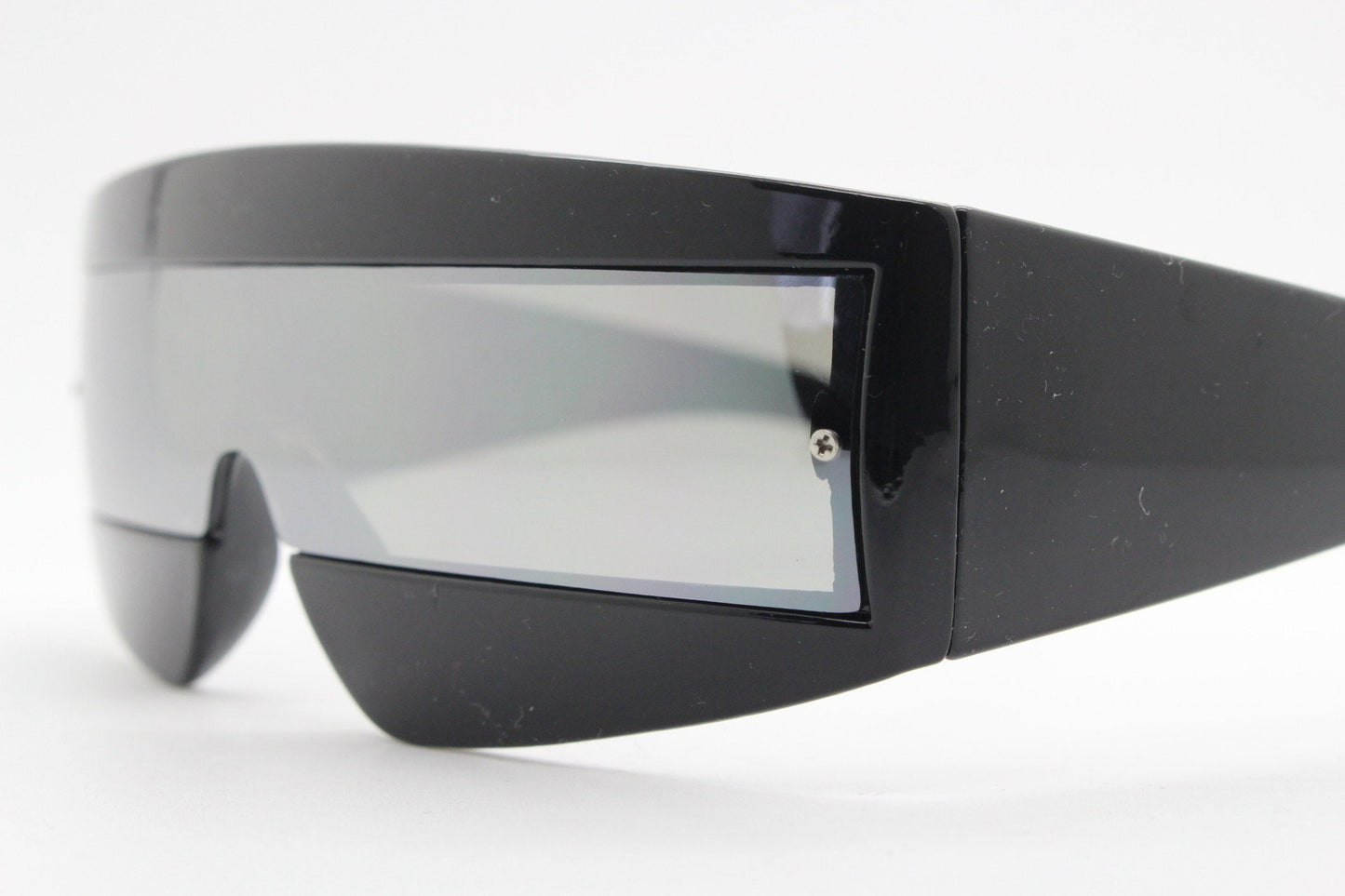 Y2K vintage square visor sunglasses. Black 80s style robot shield design mirror mask mono lens with full height arms. 2000s NOS BNWT