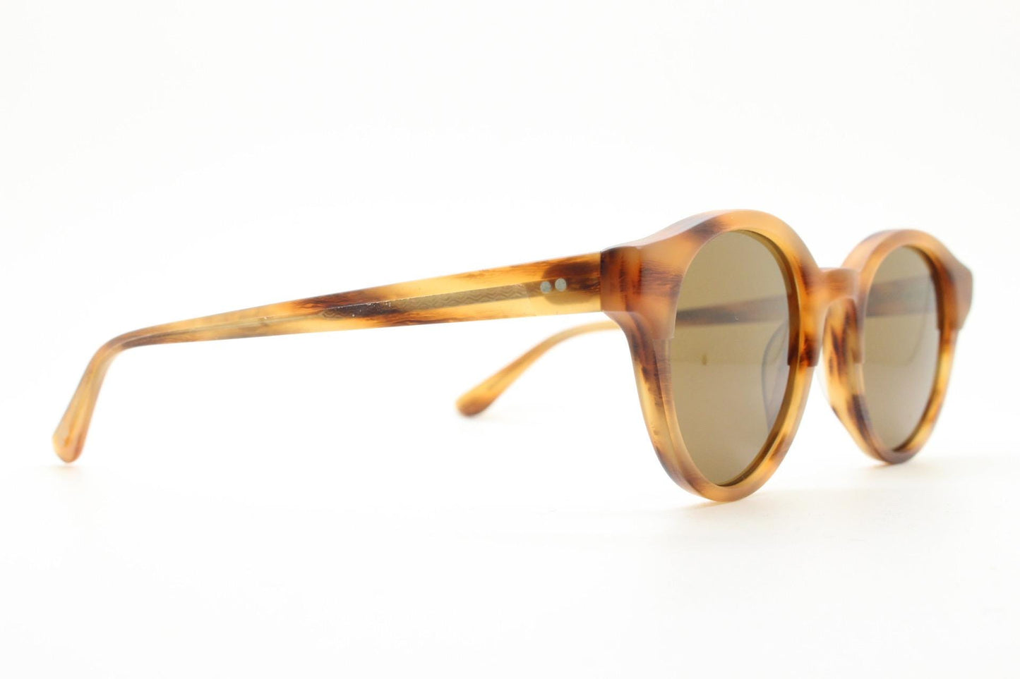 Bailey Nelson vintage hand crafted sunglasses model Gerard. Mottled honey tone acetate frame with Havana brown lenses. RRP 230